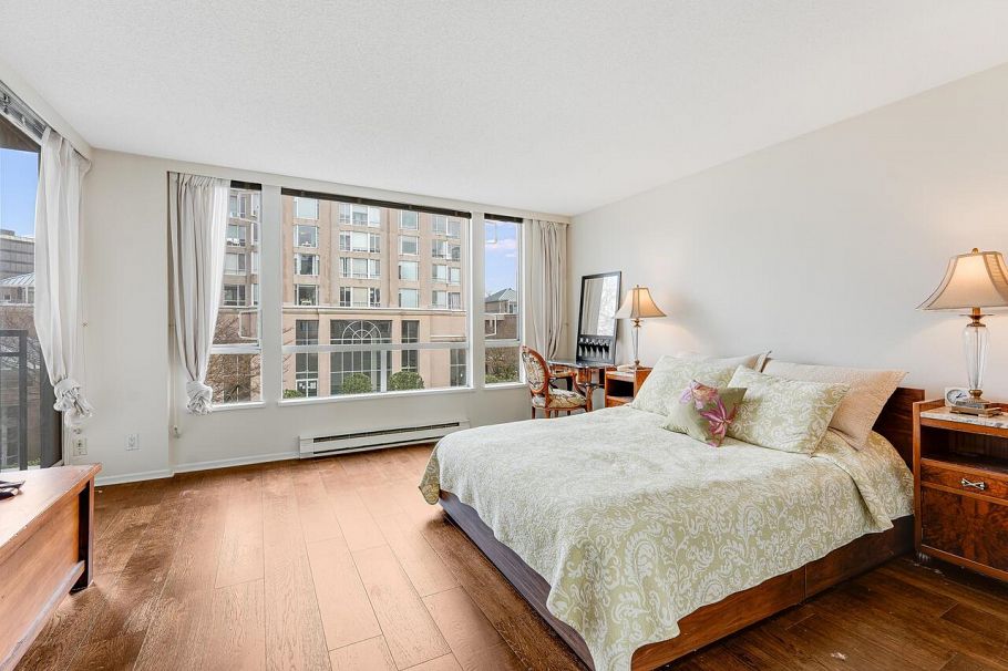 TH1 2668 Ash Street Vancouver, BC - 12