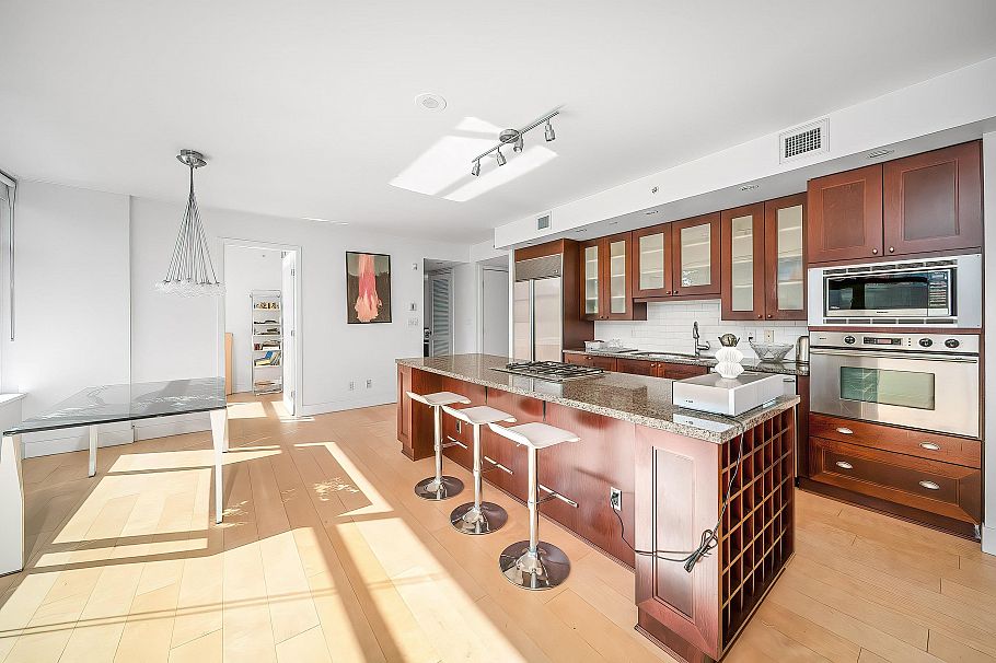 301 1863 Alberni Street Vancouver, BC - 15