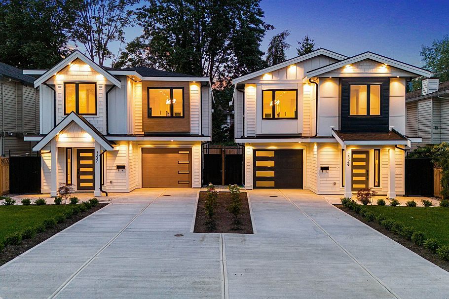 1330 W 15th Street North Vancouver, BC - 19