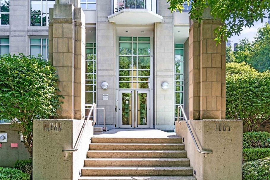 701 1005 Beach Avenue Vancouver, BC - 8