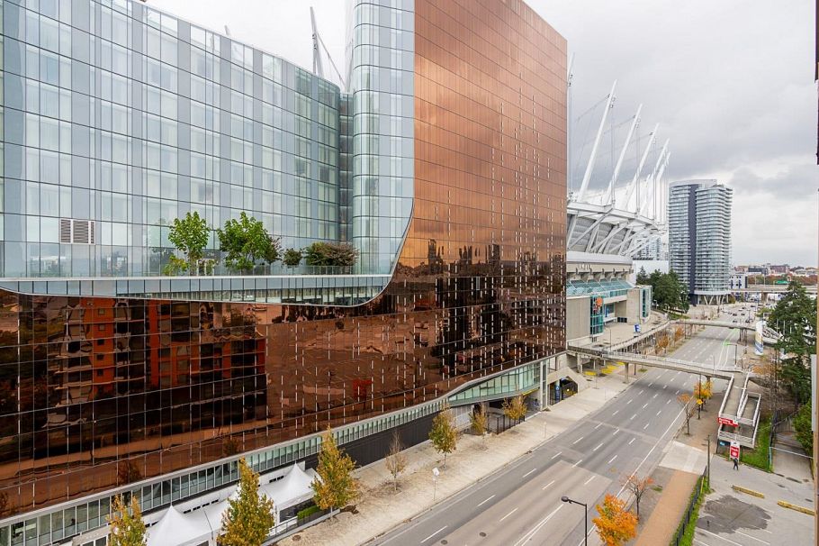 1207 33 Smithe Street Vancouver, BC - 21