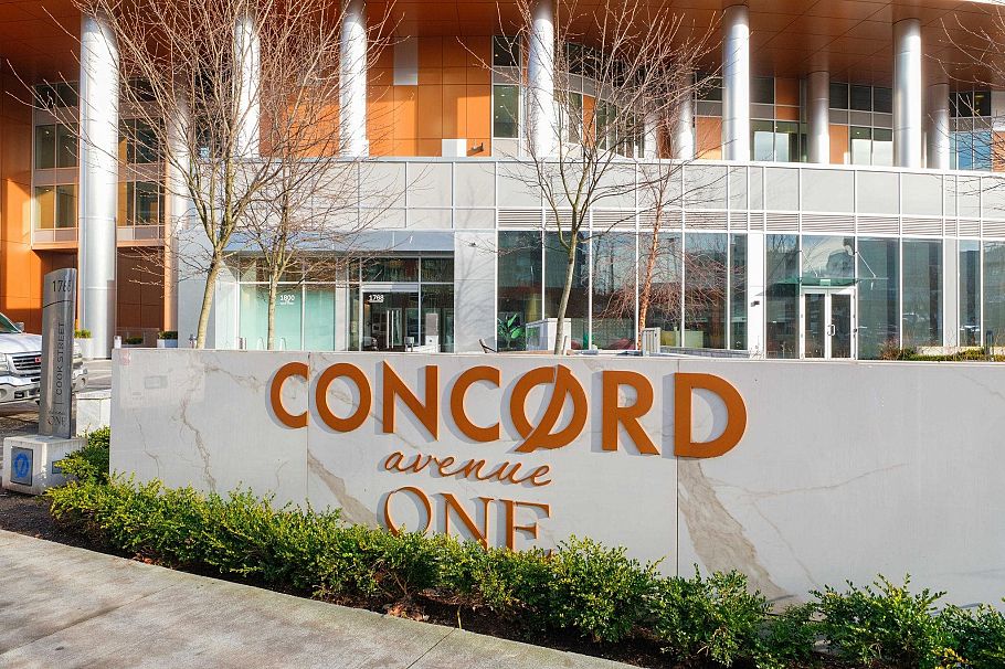 905 1768 Cook Street Vancouver, BC - 24