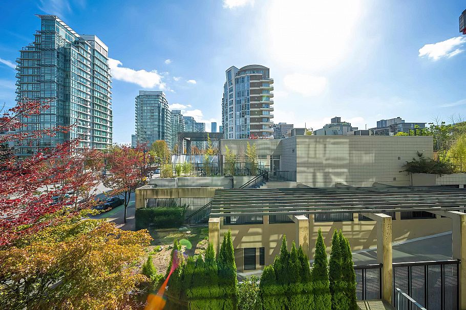 301 1863 Alberni Street Vancouver, BC - 10