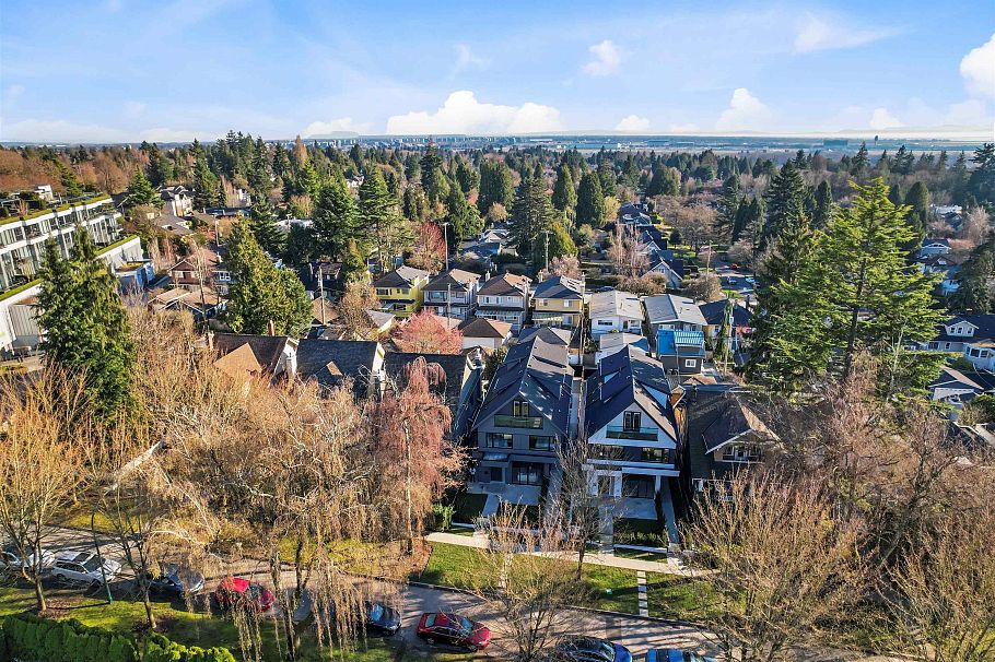 1 2138 W 48th Avenue Vancouver, BC - 34