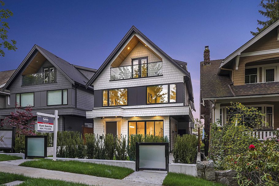 1 2138 W 48th Avenue Vancouver, BC - 30