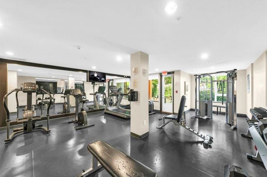 418 3133 Riverwalk Avenue Vancouver, BC - 23