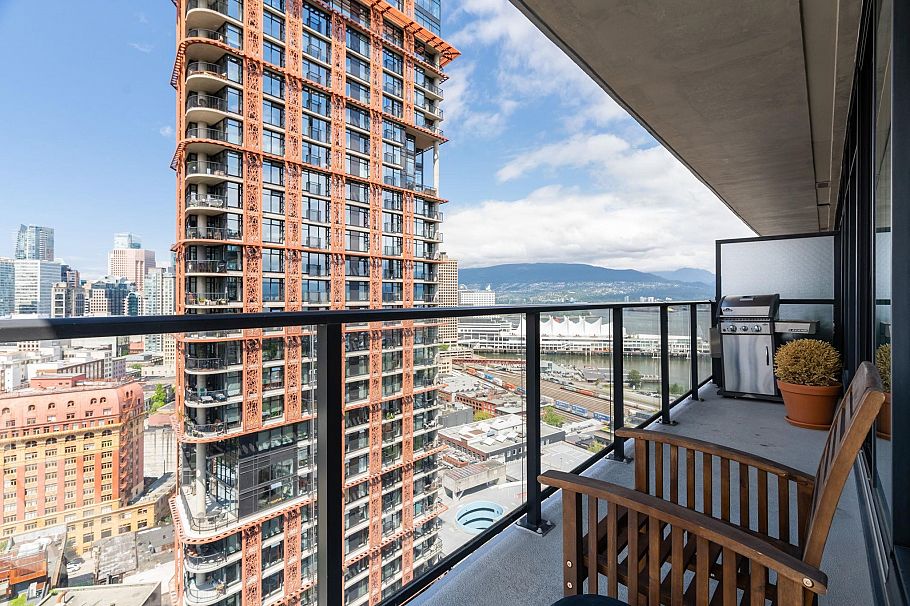 2705 108 W Cordova Street Vancouver, BC - 22