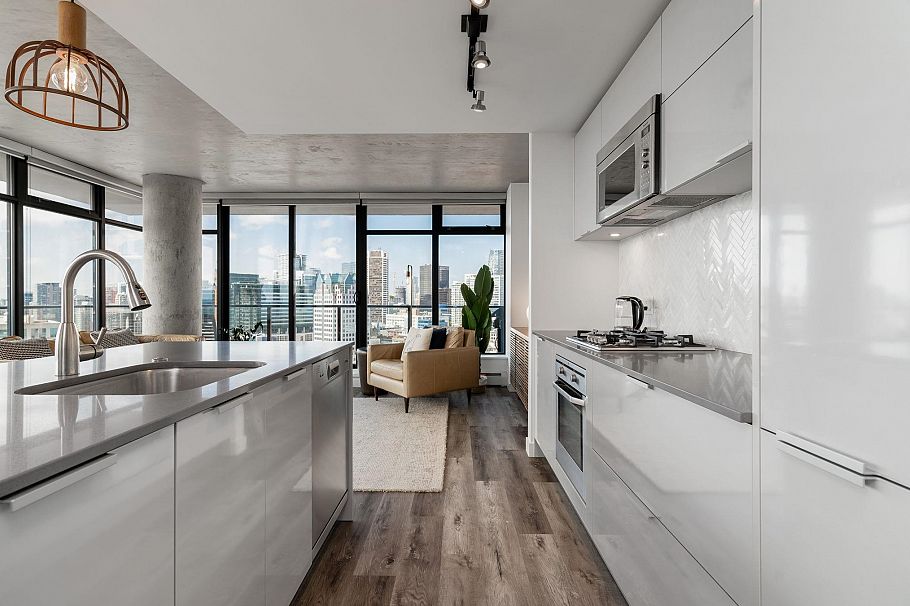 2705 108 W Cordova Street Vancouver, BC - 11