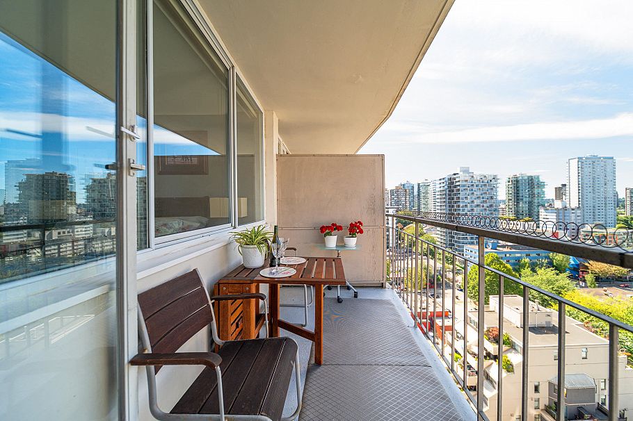 1603 1850 Comox Street Vancouver, BC - 16