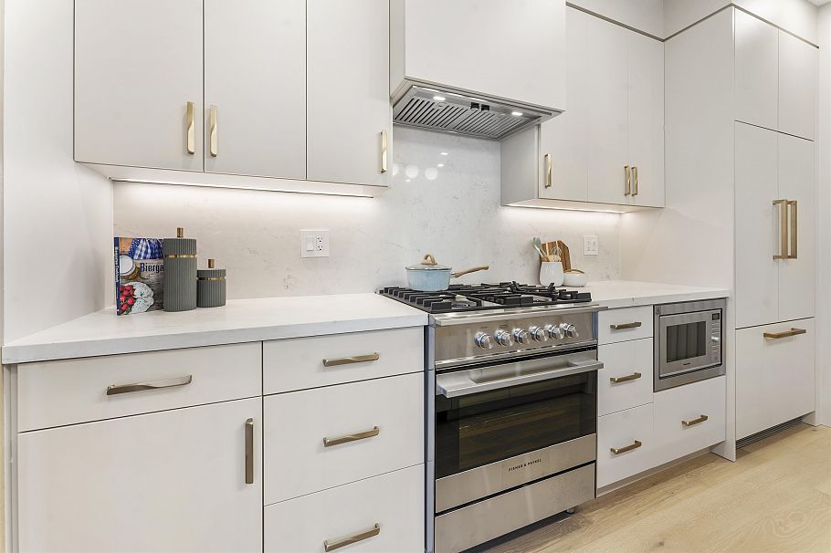 1 2138 W 48th Avenue Vancouver, BC - 7