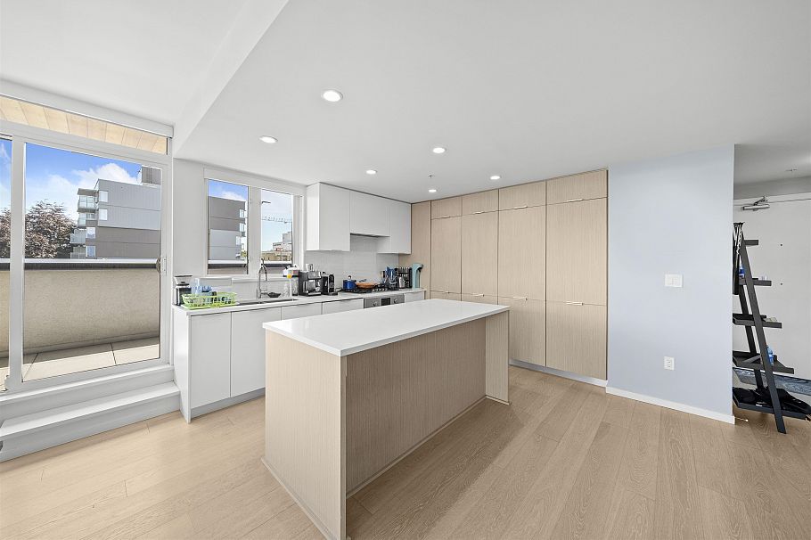 602 5085 Main Street Vancouver, BC - 8