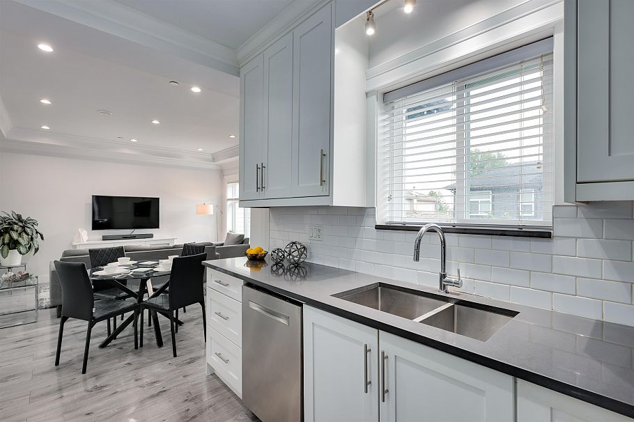 1796 Island Avenue Vancouver, BC - 8