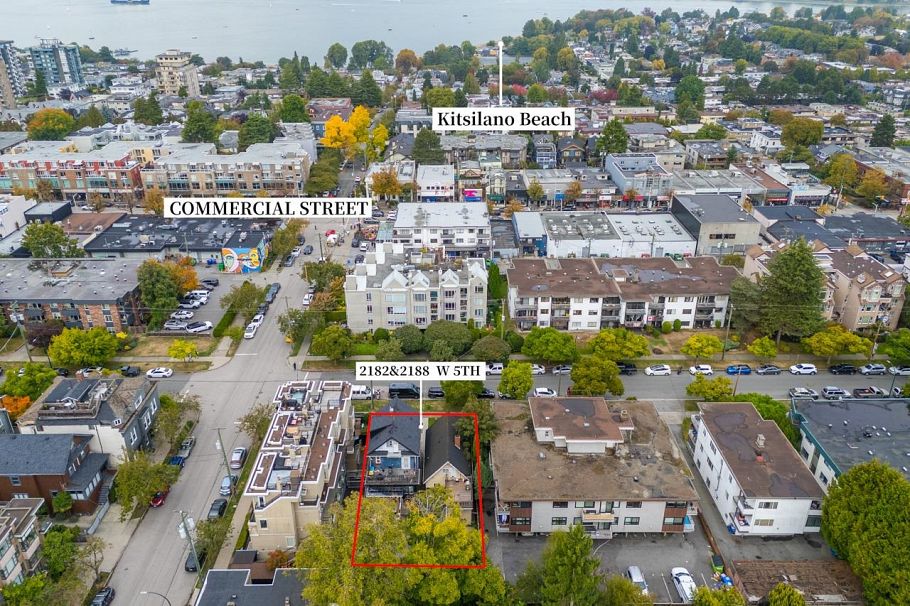 2188 W 5th Avenue Vancouver, BC - 9