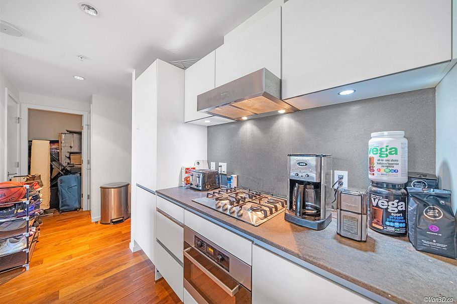 608 8488 Cornish Street Vancouver, BC - 6