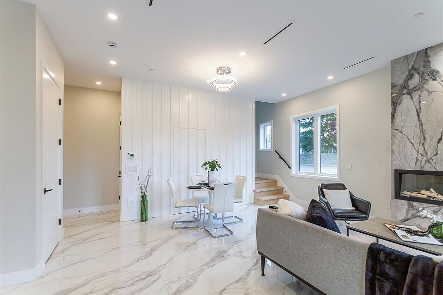 2350 E 49th Avenue Vancouver, BC - 5