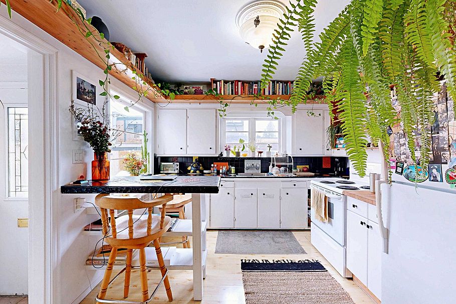 228 E 26th Avenue Vancouver, BC - 7