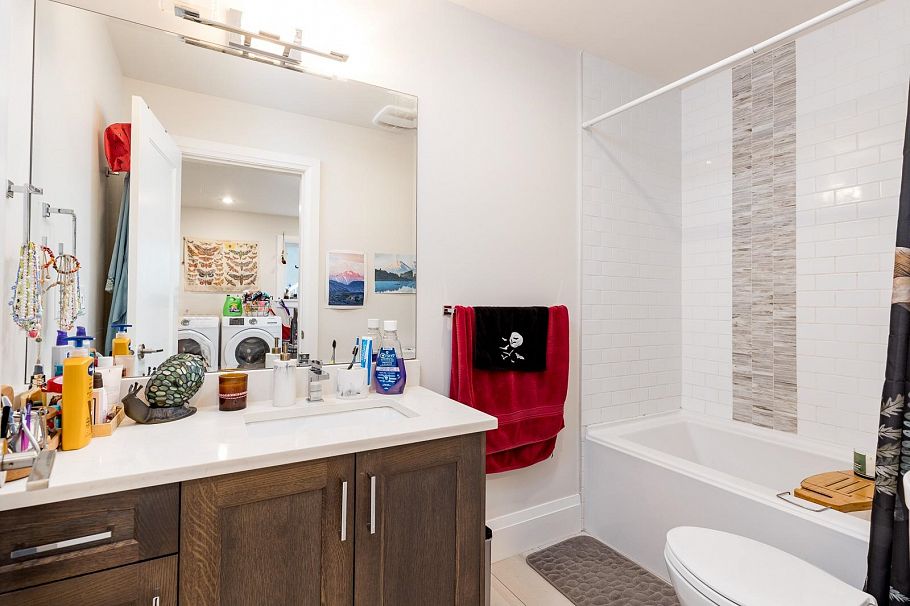 1393 Greenbriar Way North Vancouver, BC - 37