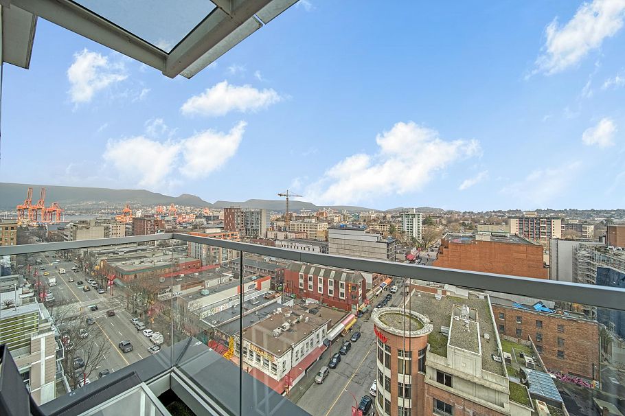 PH7 188 Keefer Street Vancouver, BC - 11