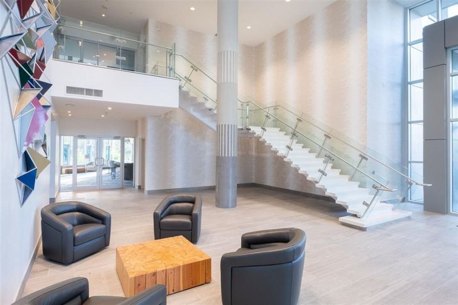 2801 680 Seylynn Crescent North Vancouver, BC - 24