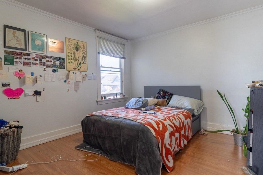 3347 W 8th Avenue Vancouver, BC - 10