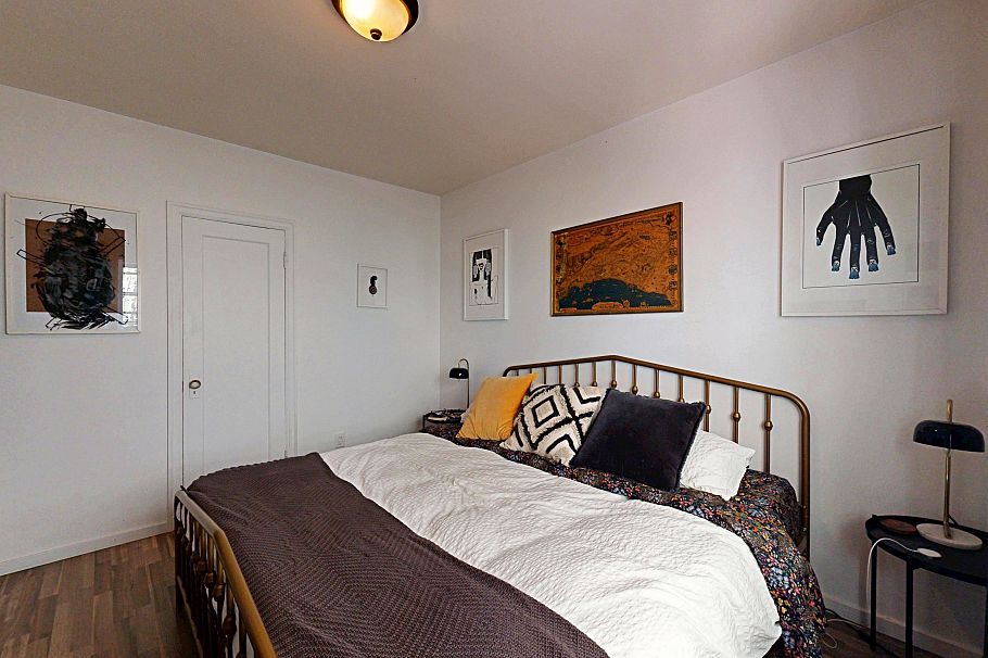 228 E 26th Avenue Vancouver, BC - 14