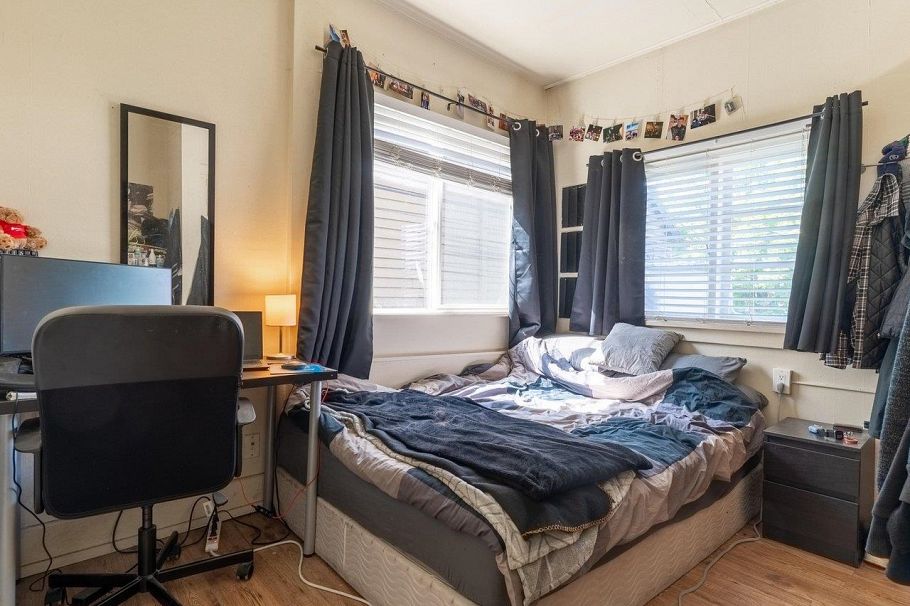 3347 W 8th Avenue Vancouver, BC - 19