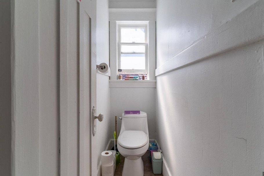 3347 W 8th Avenue Vancouver, BC - 7