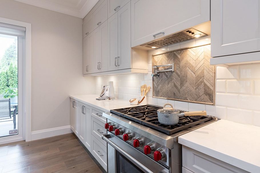 1393 Greenbriar Way North Vancouver, BC - 14