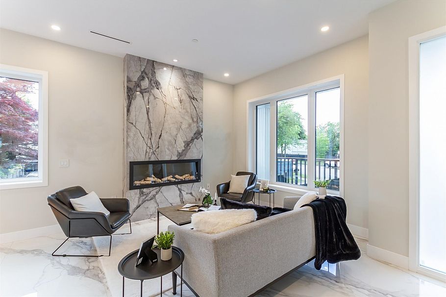 2350 E 49th Avenue Vancouver, BC - 6