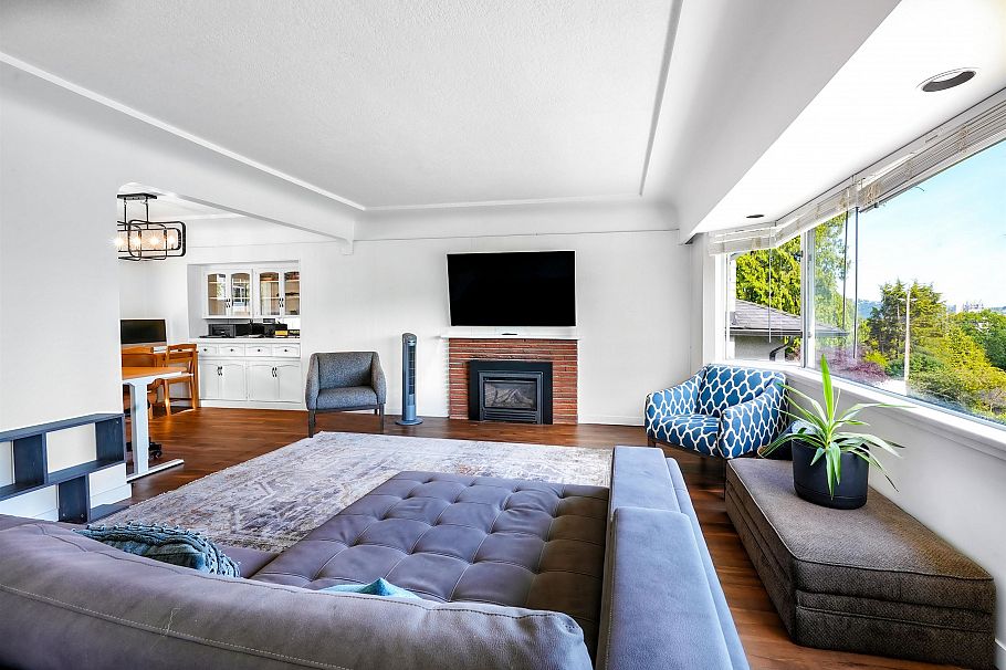 822 E 4th Street North Vancouver, BC - 7