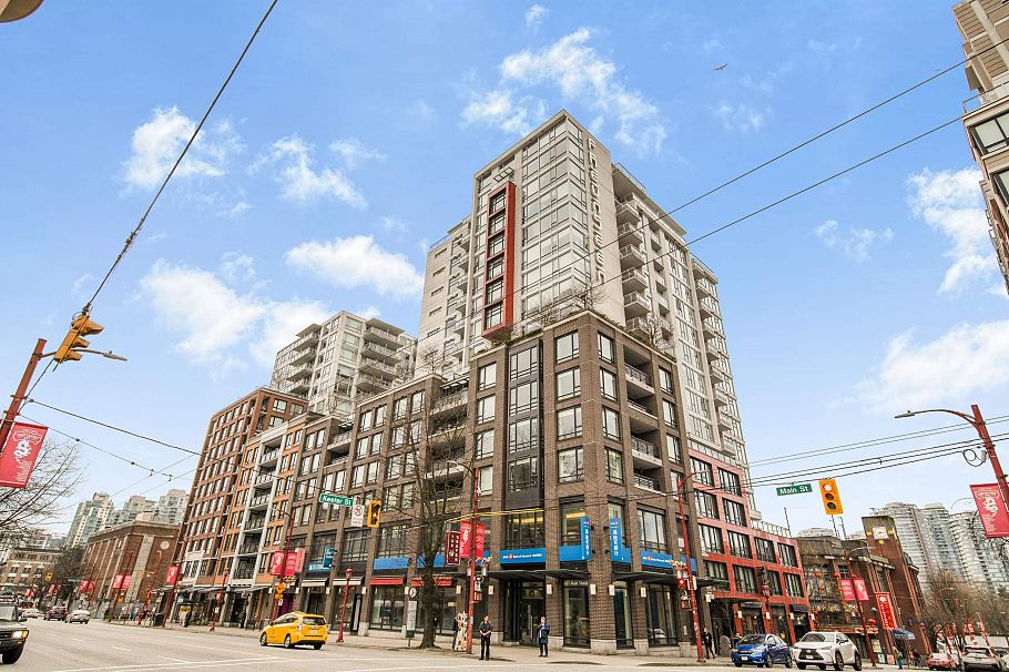 PH7 188 Keefer Street Vancouver, BC - 1