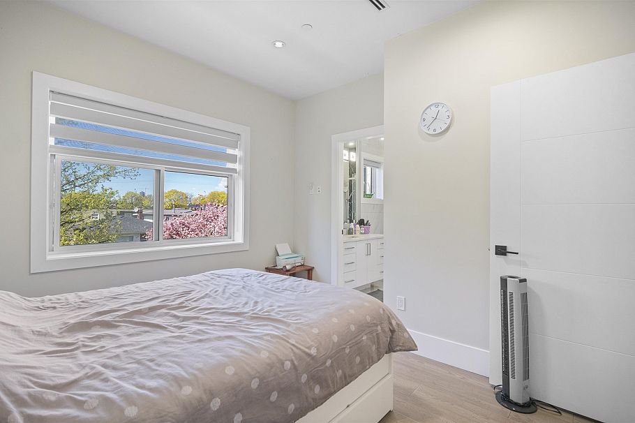 6414 Chester Street Vancouver, BC - 8