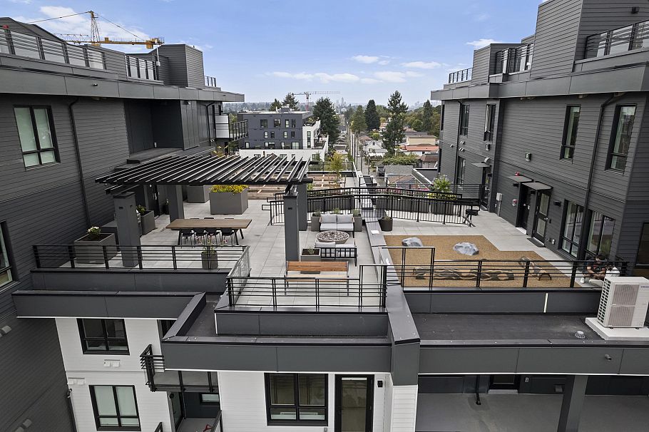 505 2450 Garden Drive Vancouver, BC - 34