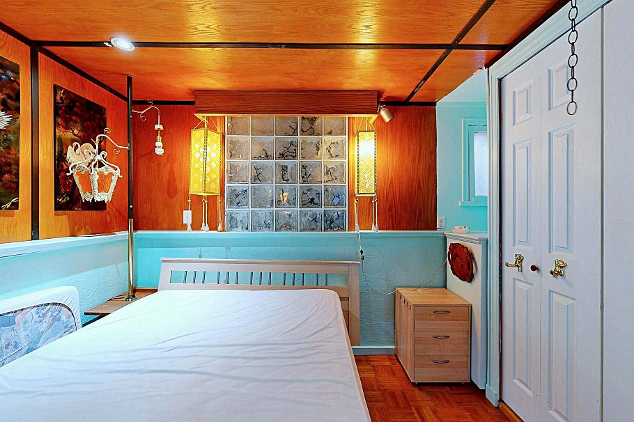 228 E 26th Avenue Vancouver, BC - 23