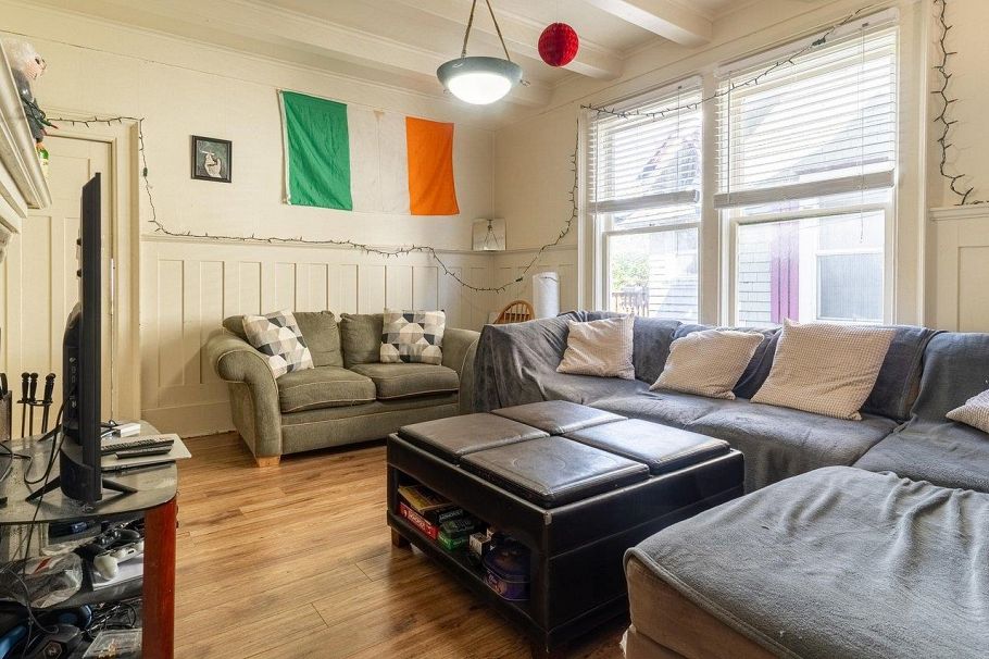 3347 W 8th Avenue Vancouver, BC - 16