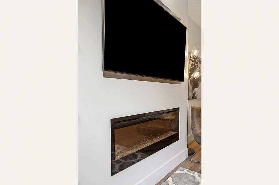 406 3606 Aldercrest Drive North Vancouver, BC - 7