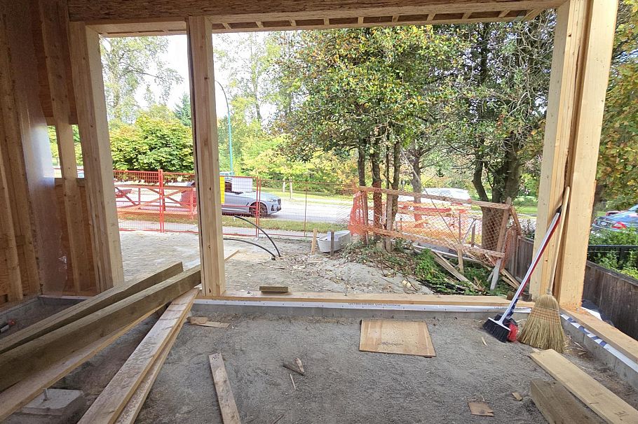 98 W 37th Avenue Vancouver, BC - 23