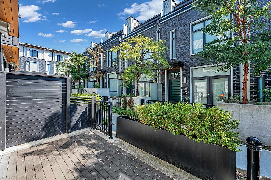 7478 Granville Street Vancouver, BC - 10