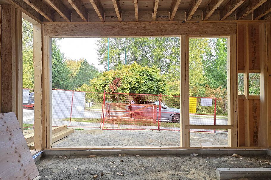 98 W 37th Avenue Vancouver, BC - 20