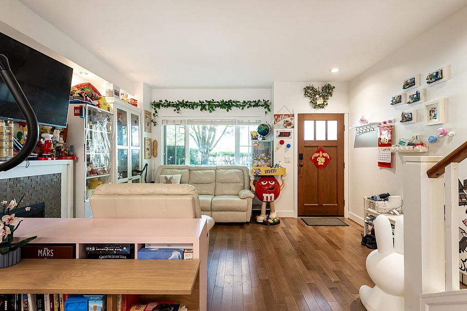 1016 W 45th Avenue Vancouver, BC - 14