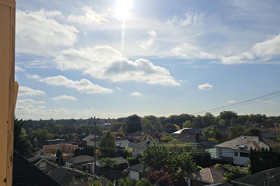 98 W 37th Avenue Vancouver, BC - 21