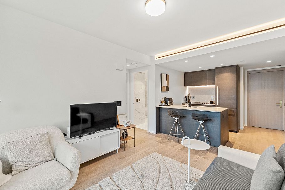 1304 1482 Robson Street Vancouver, BC - 13