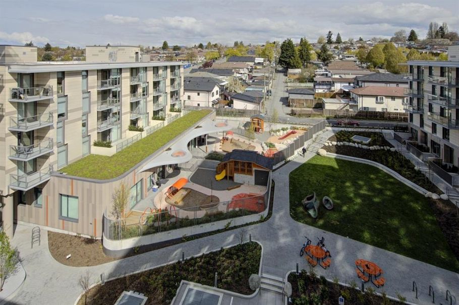 210 8138 Fraser Street Vancouver, BC - 3