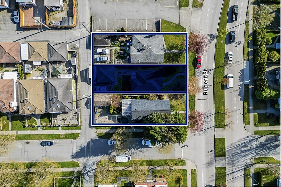 4424 Rupert Street Vancouver, BC - 3