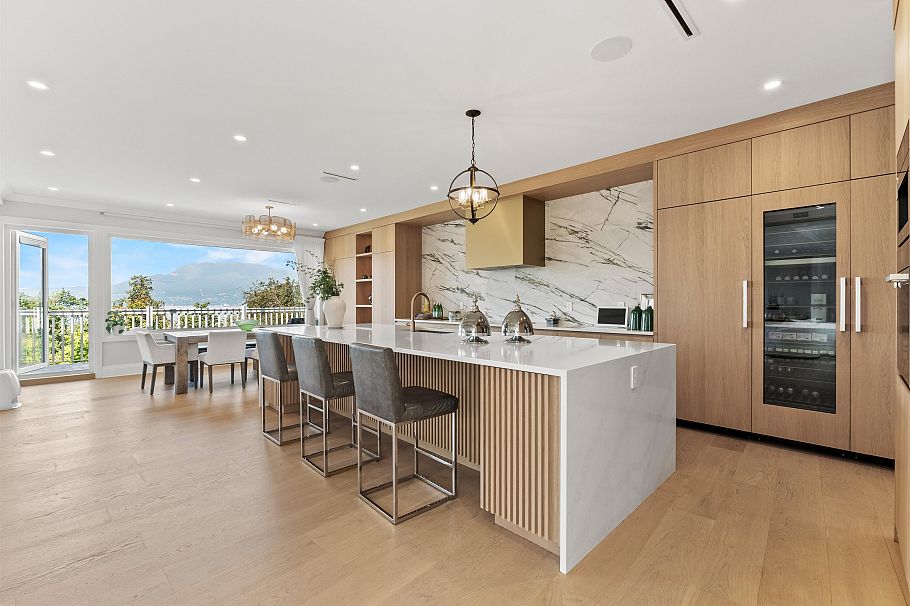 5747 Newton Wynd Vancouver, BC - 9