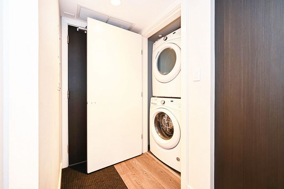 1402 8189 Cambie Street Vancouver, BC - 13