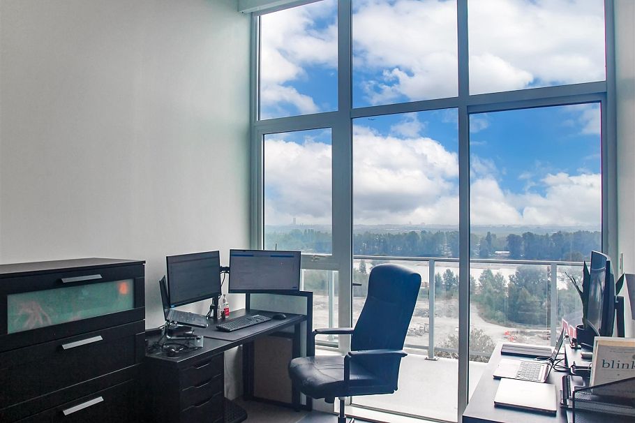 1602 3581 E Kent Avenue North Vancouver, BC - 14