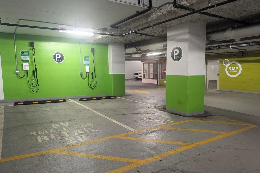 1402 8189 Cambie Street Vancouver, BC - 17