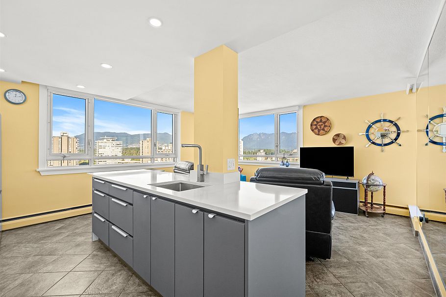 2006 1850 Comox Street Vancouver, BC - 9