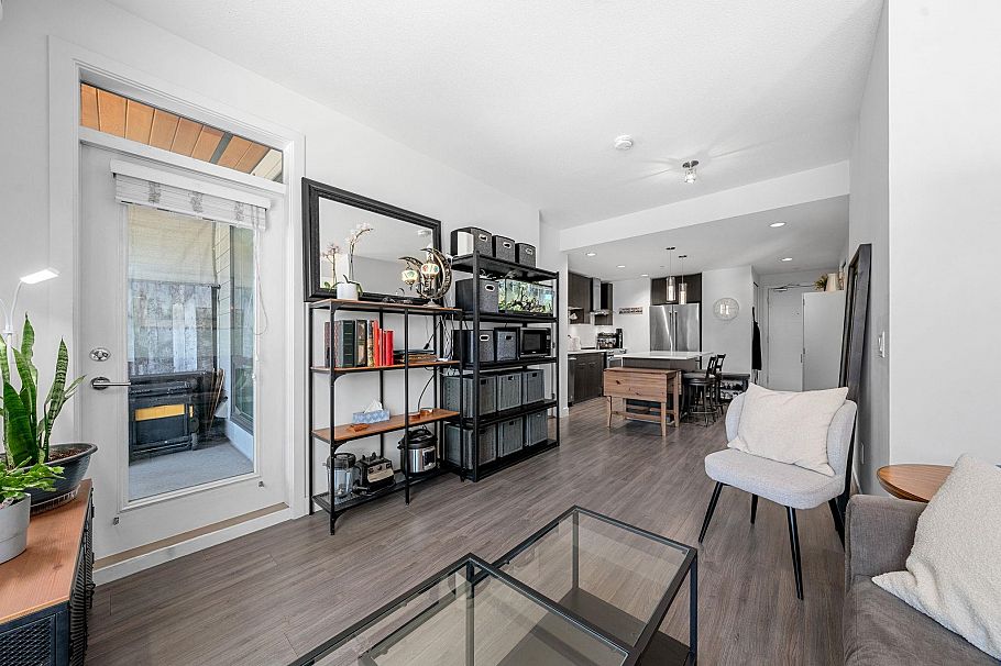 412 719 W 3rd Street North Vancouver, BC - 19